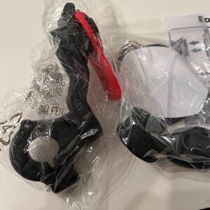 Universal Car Phone Mount Holder – New, Easy Assembly 🚗‎